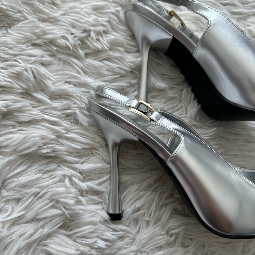 Ankis Silver Metallic Slingback Heels New In Box Size 10 - Picture 4 of 8
